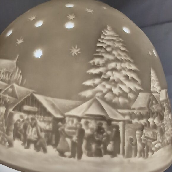 Starlight Hellmann-Versand Bisque Lithopane White Christmas 0816 Candle Holder - Picture 4 of 12